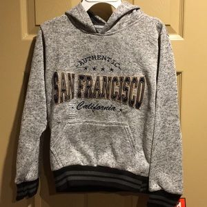 $5 in $25 bundle NEW San Francisco kids hoodie M